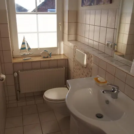 Daire Bodderlicker - Gemutliche Ferienwohnung Mit Moderner Ausstattung In Ruhiger Lage - Wlan Inklusive! - #9115